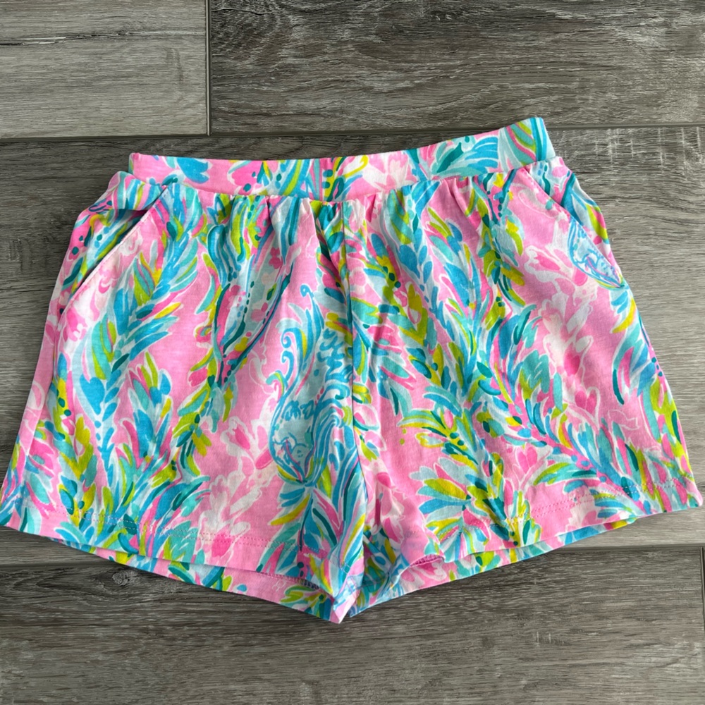 Lilly Pulitzer little girls shorts size xs (2/3 t) like new